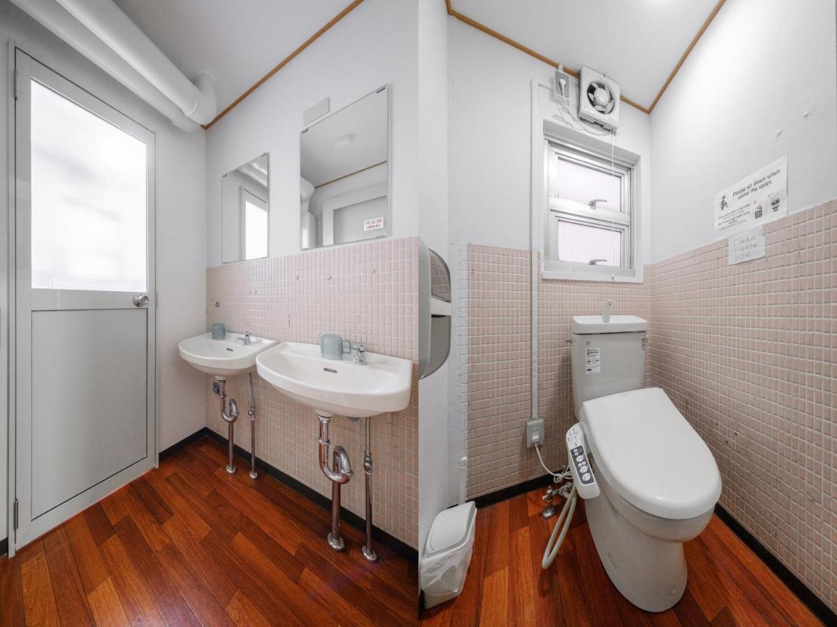 Super Conveniently Located The Guest House Hakodate Bay Exterior photo